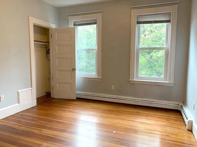 $4,000 | 5 Iroquois Street, Unit 2, Boston, MA 02120