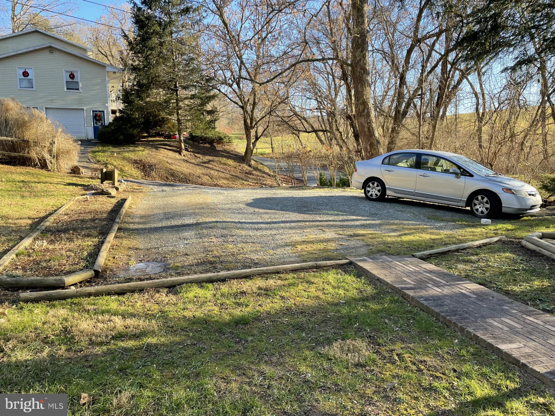 386 Neill Run Road Delta, PA 17314 - Photo 12 of 42 Gallery Image 12