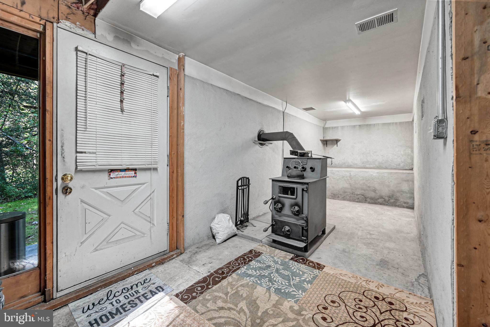 386 Neill Run Road Delta, PA 17314 - Photo 16 of 42 Gallery Image 16