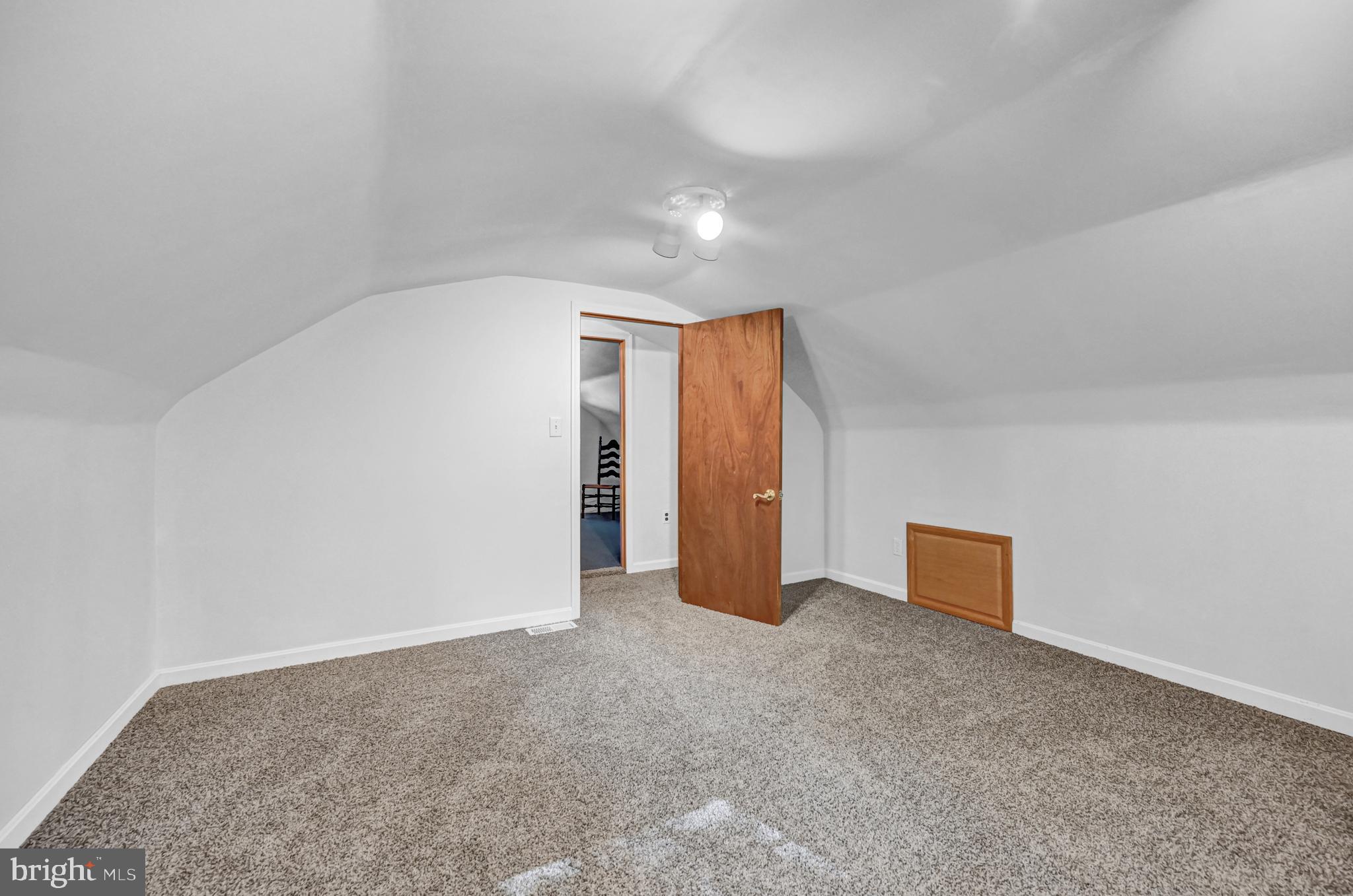 386 Neill Run Road Delta, PA 17314 - Photo 27 of 42 Gallery Image 27