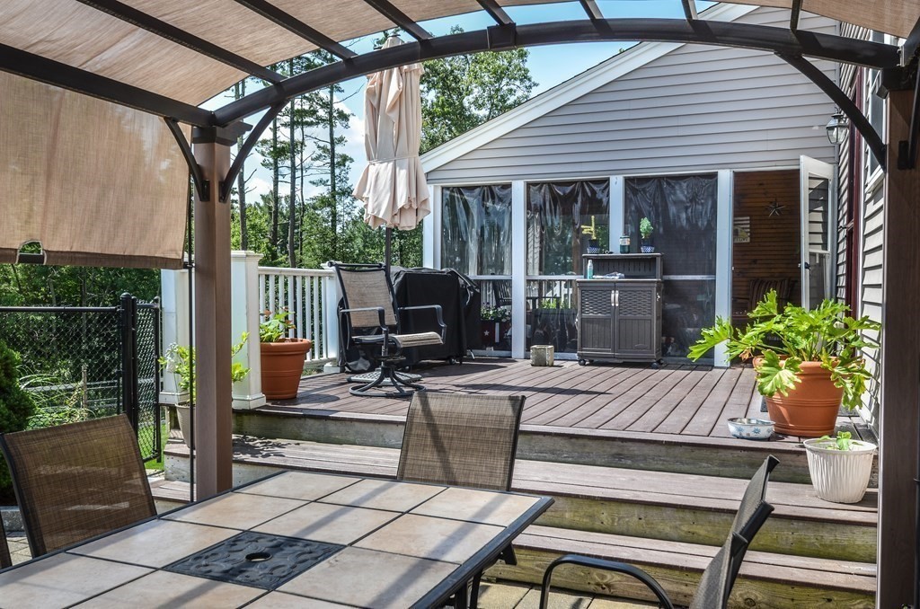 172 River Road West Berlin, MA 01503 - Photo 13 of 42 Gallery Image 13