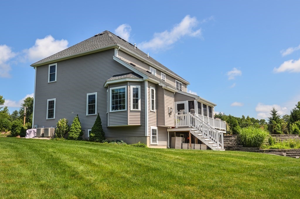 172 River Road West Berlin, MA 01503 - Photo 8 of 42 Gallery Image 8