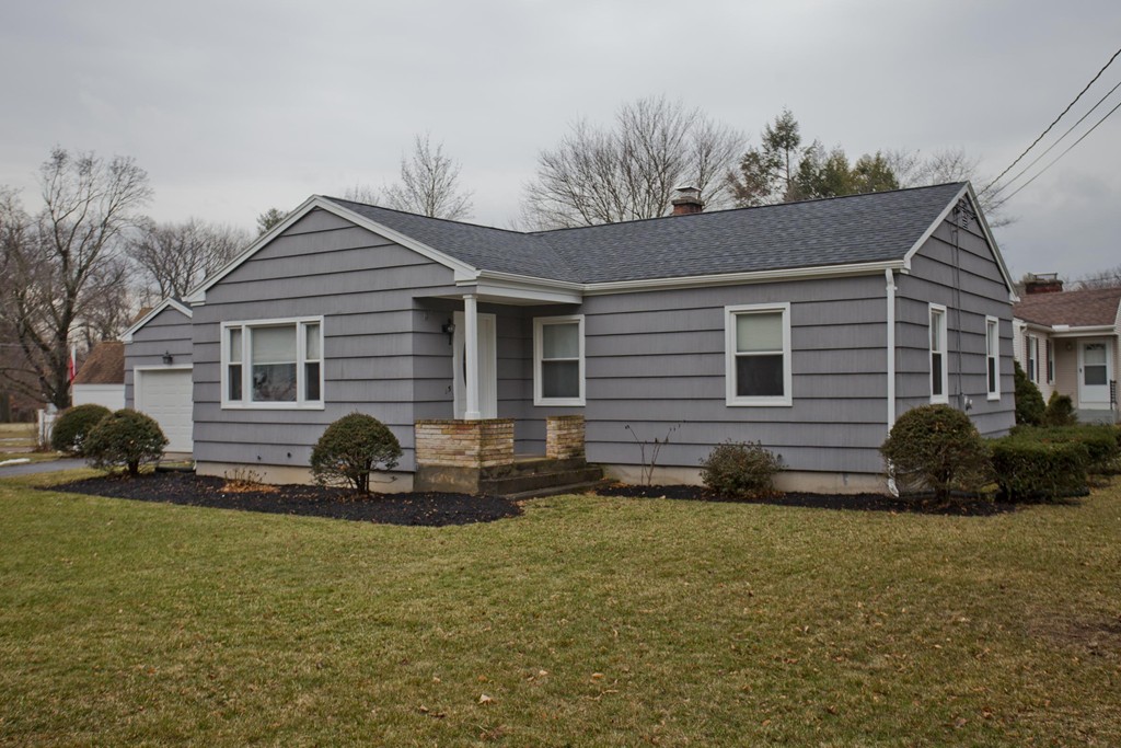 5 Hazel Street West Springfield, MA 01089 - Photo 1 of 24 Gallery Image 1