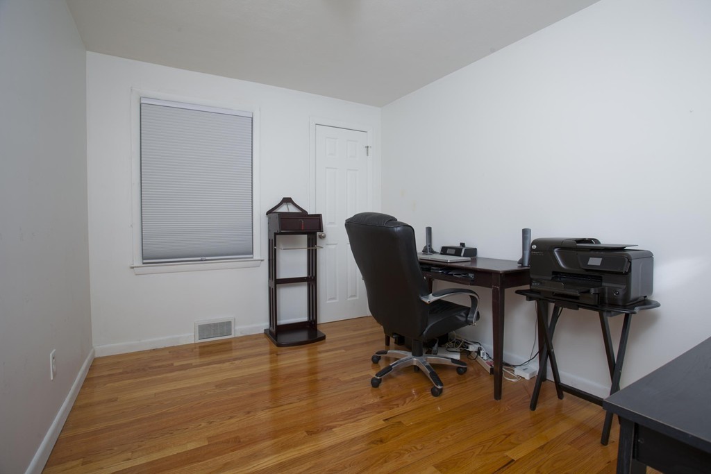5 Hazel Street West Springfield, MA 01089 - Photo 19 of 24 Gallery Image 19