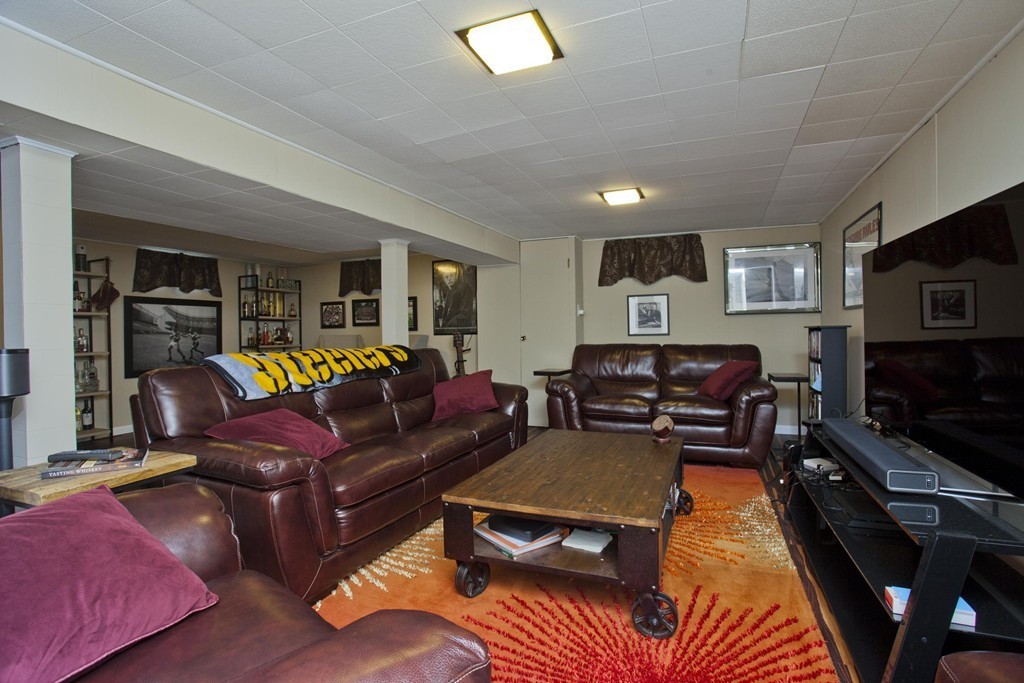 5 Hazel Street West Springfield, MA 01089 - Photo 20 of 24 Gallery Image 20