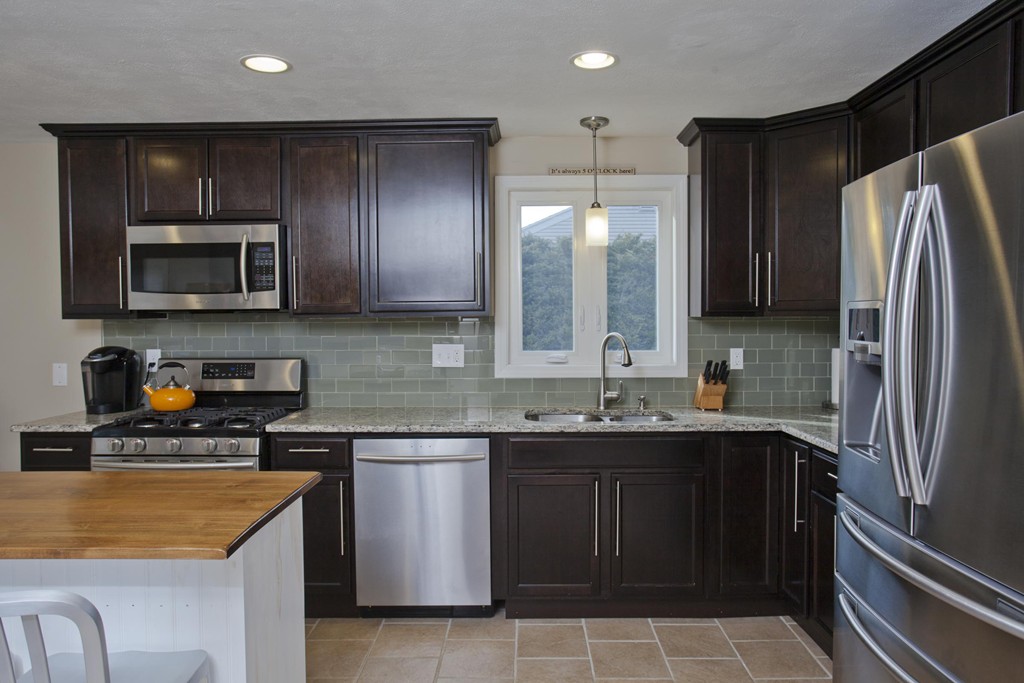5 Hazel Street West Springfield, MA 01089 - Photo 7 of 24 Gallery Image 7