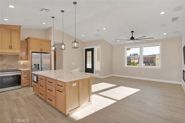 $475,000 | 16618 Country Ranch Court, Victorville, CA 92395