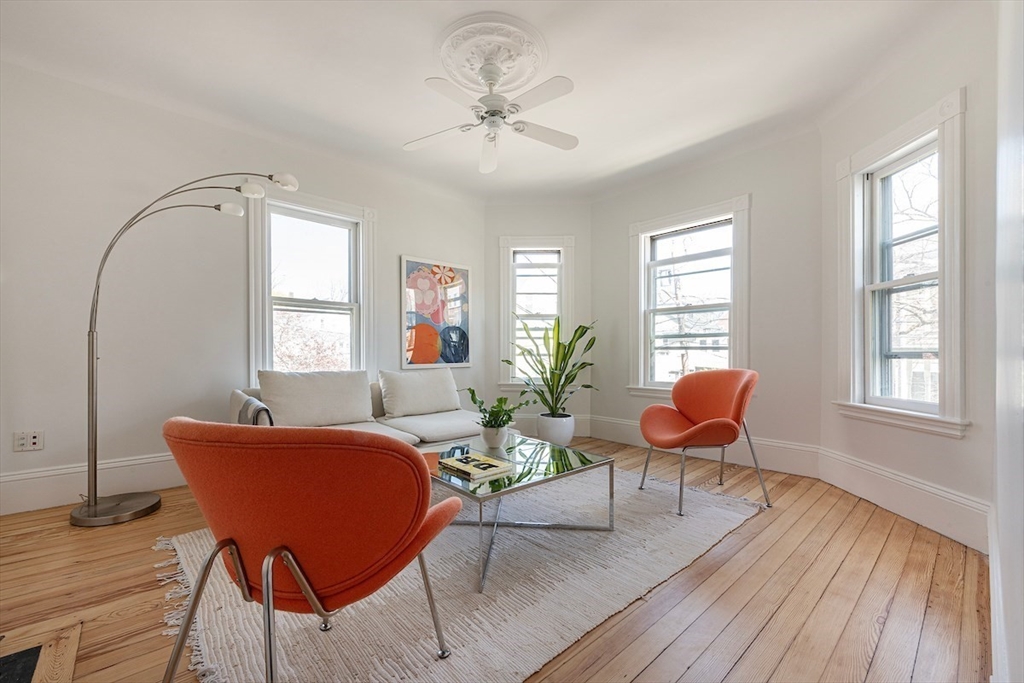 9 Charnwood Road, Unit 2 Somerville, MA 02144 - Photo 8 of 28 Gallery Image 8