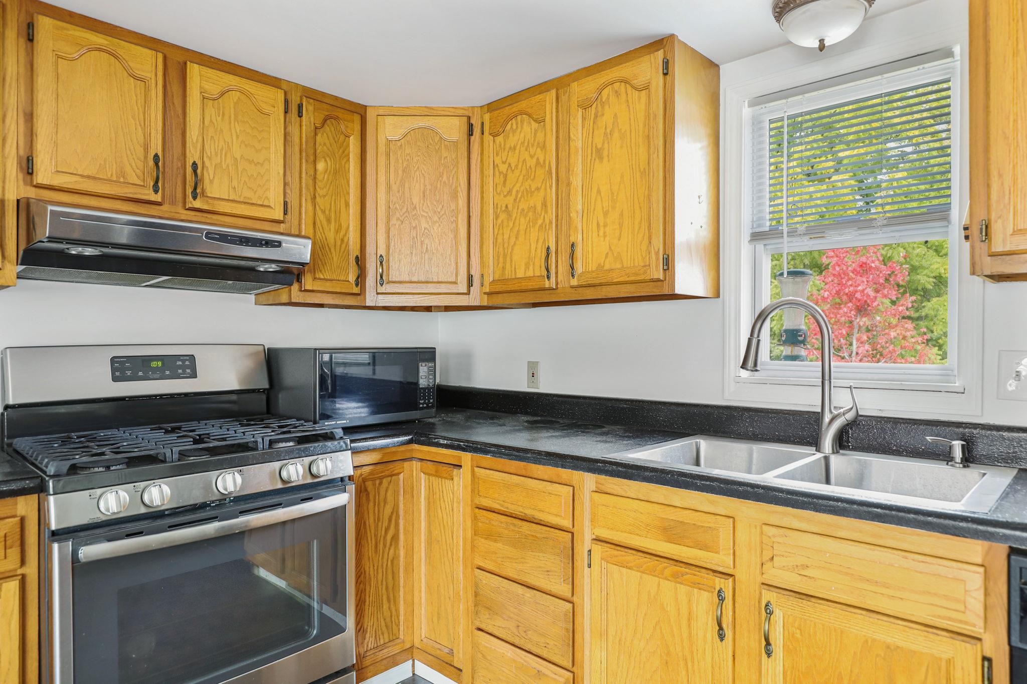 10048 Gratiot Road Saginaw, MI 48609 - Photo 8 of 30 Gallery Image 8