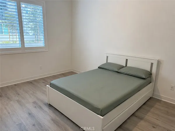 $1,700 | 154 Abacus, Irvine, CA 92618