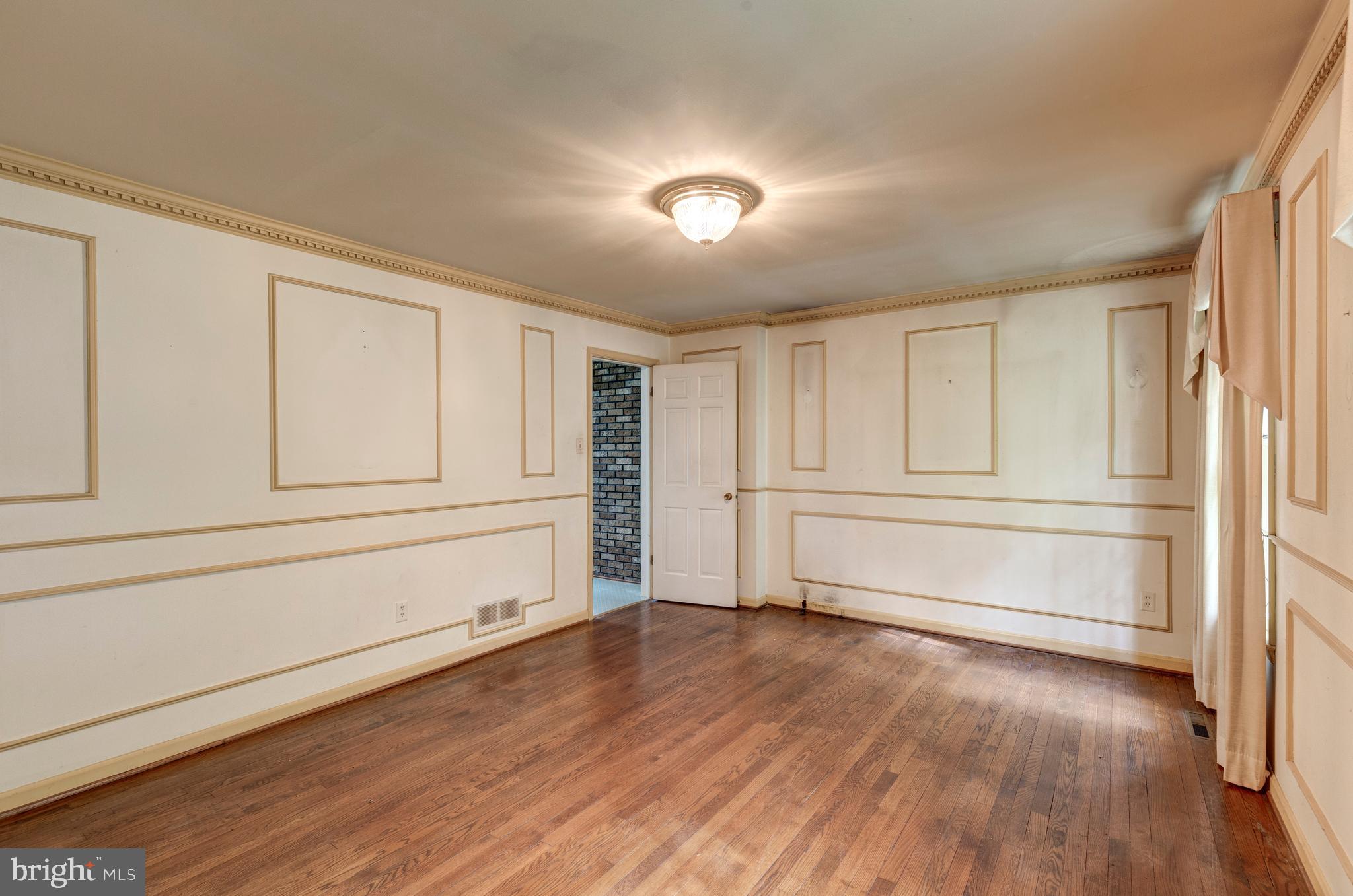 228 Leppo Road Westminster, MD 21158 - Photo 19 of 73 Dining Room