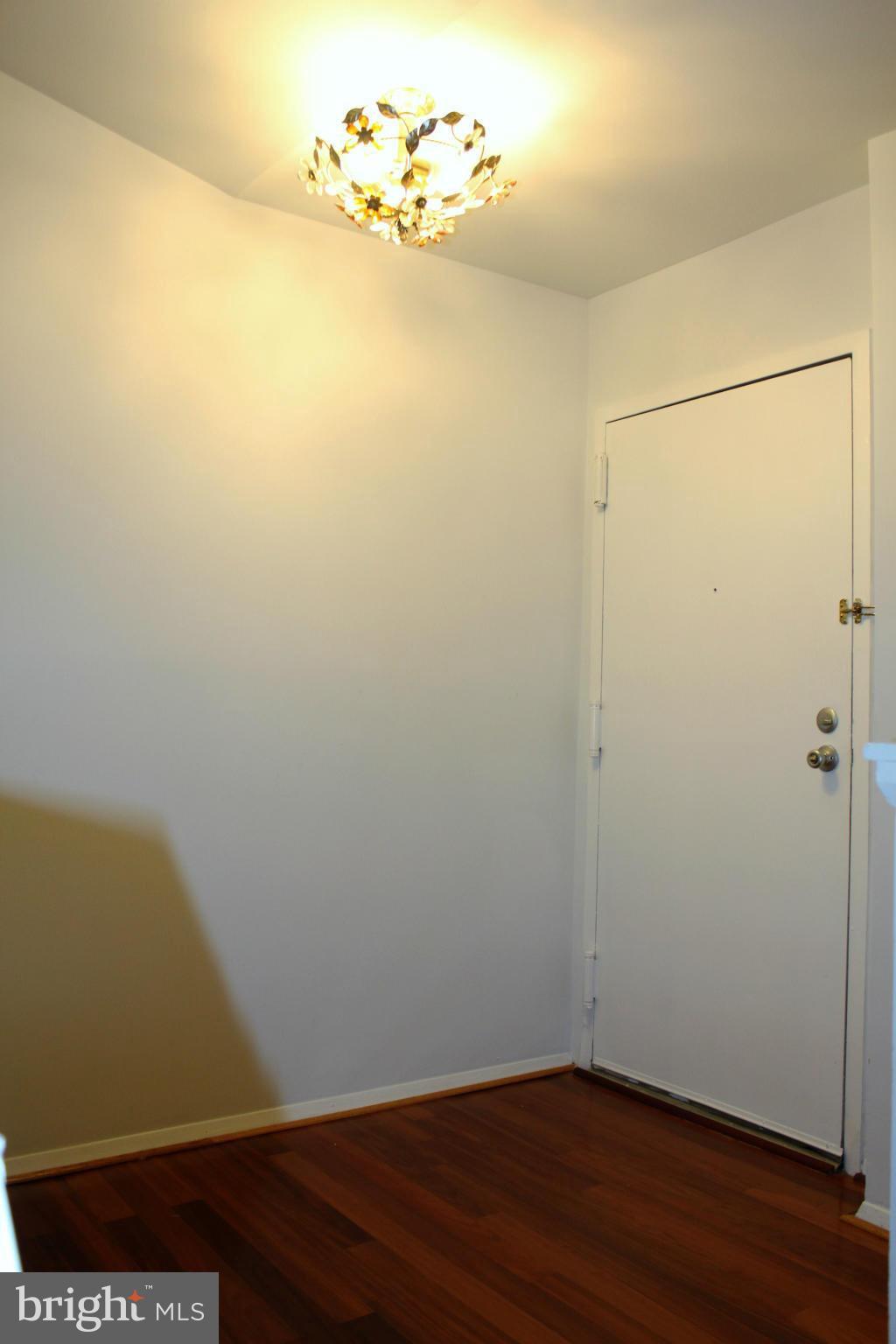 2114 Green Watch Way, Unit 300 Reston, VA 20191 - Photo 2 of 24 Interior (General)