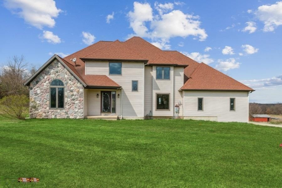 7556 Parsonage Road Saranac, MI 48881 - Photo 1 of 26 01_7556parsonagerd_2001_LowRes
