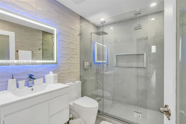 $4,999,999 | 90 North Bounty Lane, Key Largo, FL 33037