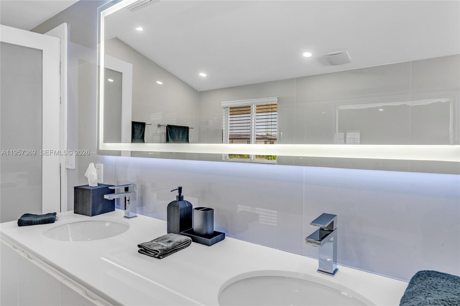 90 North Bounty Lane Key Largo, FL 33037 - Photo 29 of 39