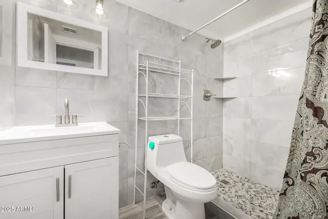 $1,700 | 8430 North 34th Drive, Phoenix, AZ 85051