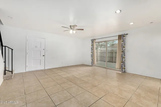 $1,885 | 8430 North 34th Drive, Phoenix, AZ 85051