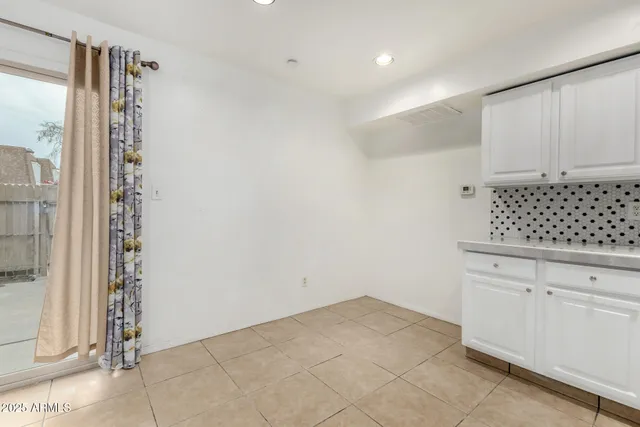 $1,885 | 8430 North 34th Drive, Phoenix, AZ 85051