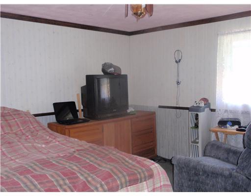 199 State Rte 2003 Shelocta, PA 15774 - Photo 5 of 5 Bedroom.