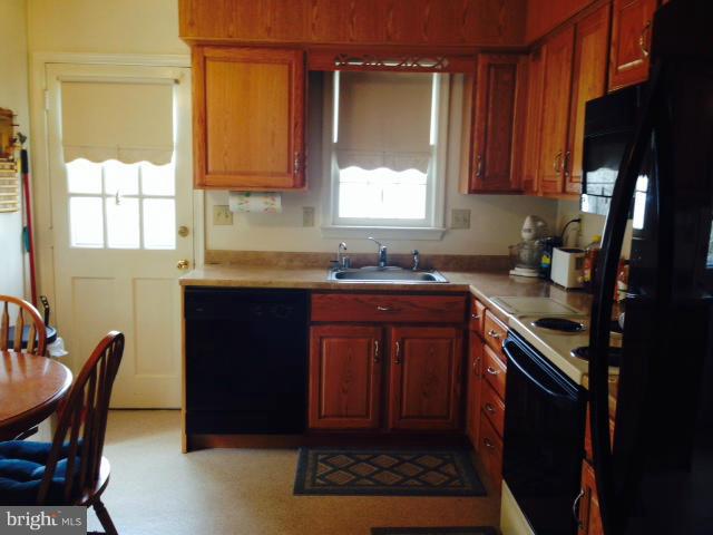 521 Clarks Run Road La Plata, MD 20646 - Photo 7 of 22 Kitchen