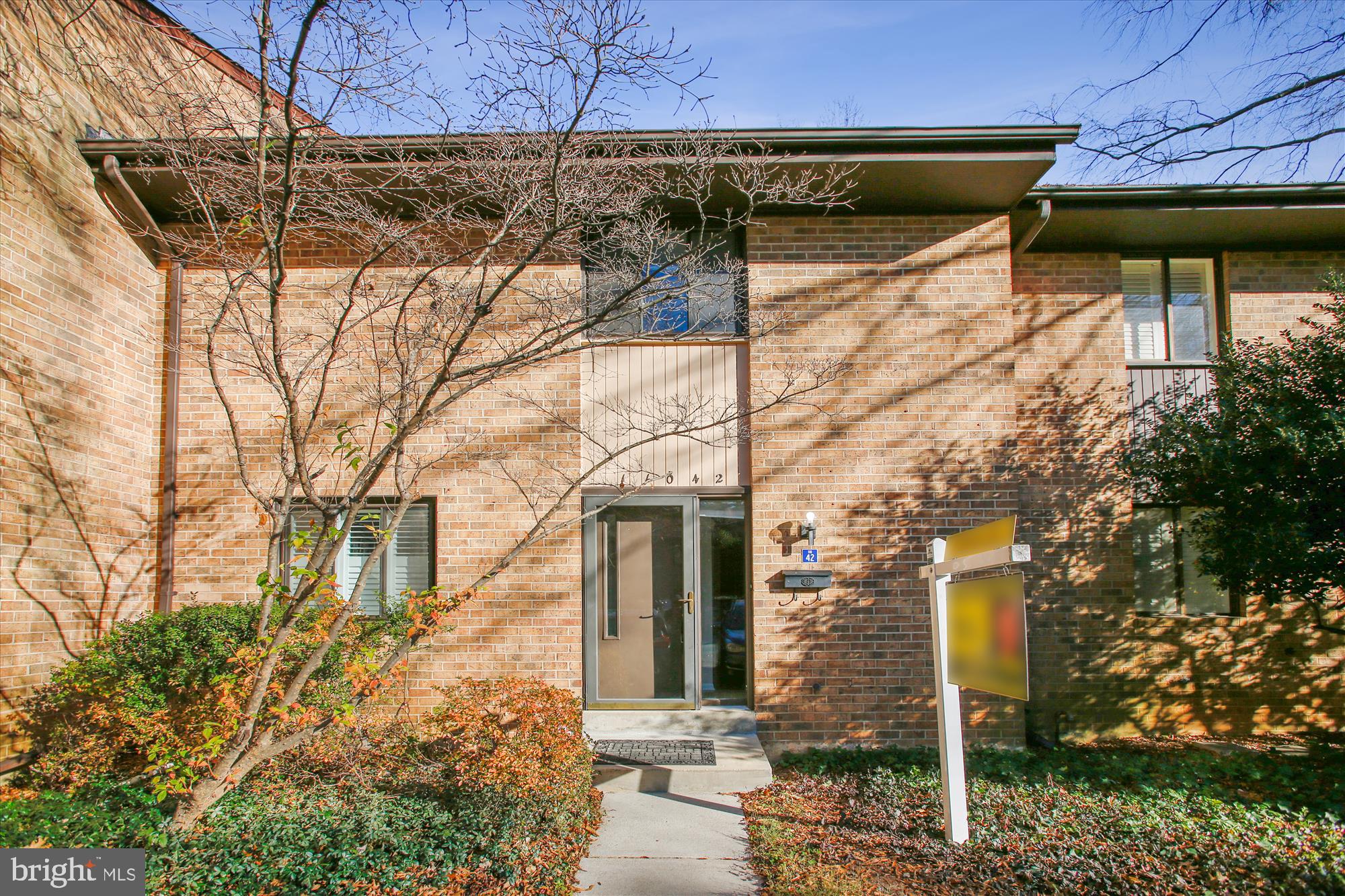 11042 Saffold Way Reston, VA 20190 - Photo 1 of 50 Exterior