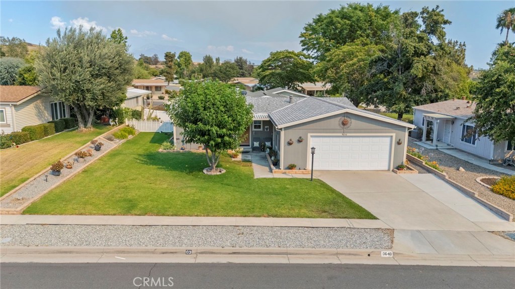 9640 Sharondale Road Calimesa, CA 92320 - Photo 5 of 44