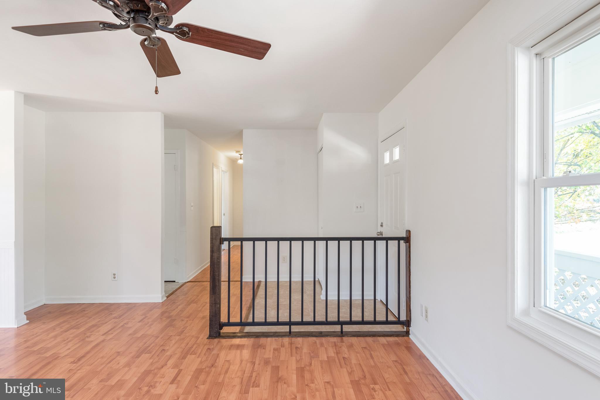 8324 Marye Road Partlow, VA 22534 - Photo 15 of 46 Living/Foyer Area