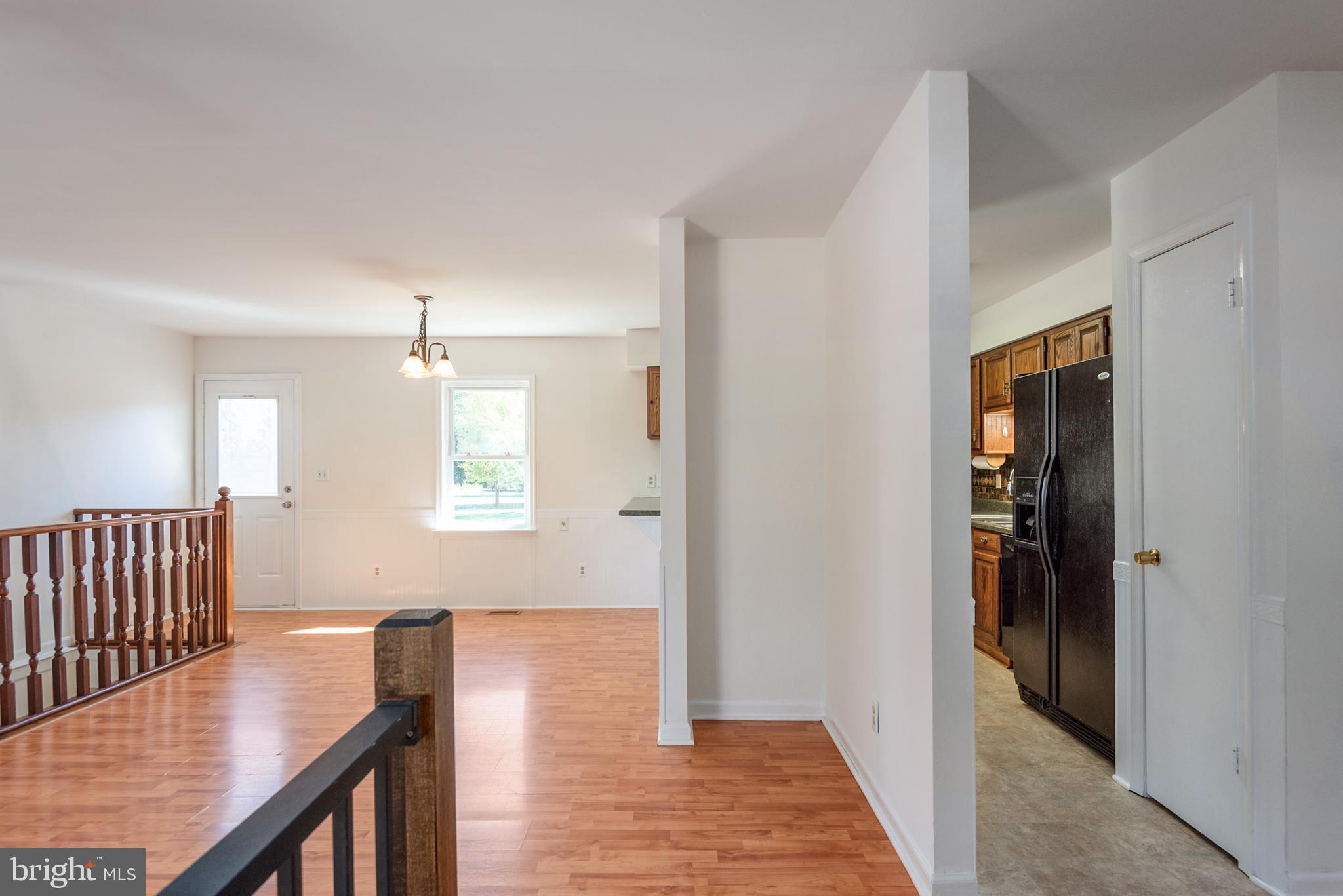 8324 Marye Road Partlow, VA 22534 - Photo 5 of 46 Entry View