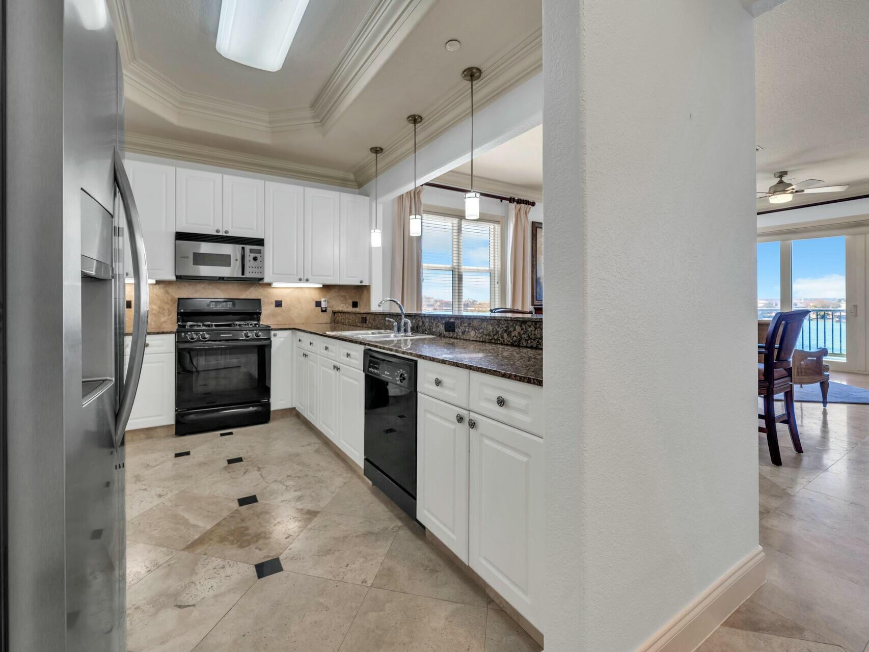 602 Harbor Boulevard, Unit 201 Destin, FL 32541 - Photo 15 of 50 tempImagejm2FEw