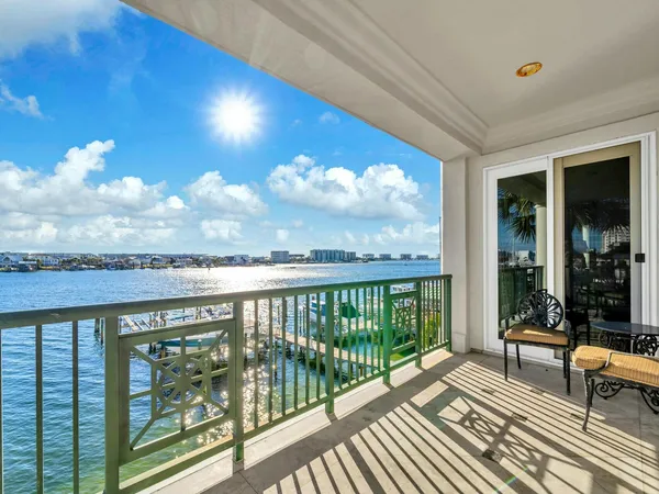$1,119,000 | 602 Harbor Boulevard, Unit 201, Destin, FL 32541