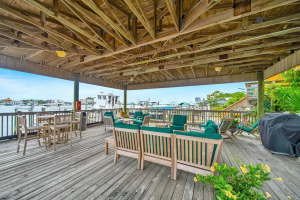 $1,119,000 | 602 Harbor Boulevard, Unit 201, Destin, FL 32541