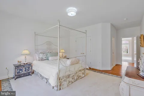 $1,575,000 | 5802 Ridings Manor Place, Centreville, VA 20120