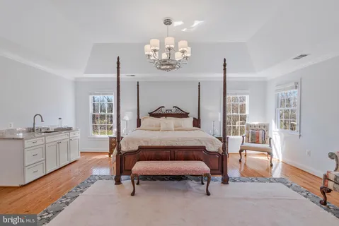 $1,575,000 | 5802 Ridings Manor Place, Centreville, VA 20120