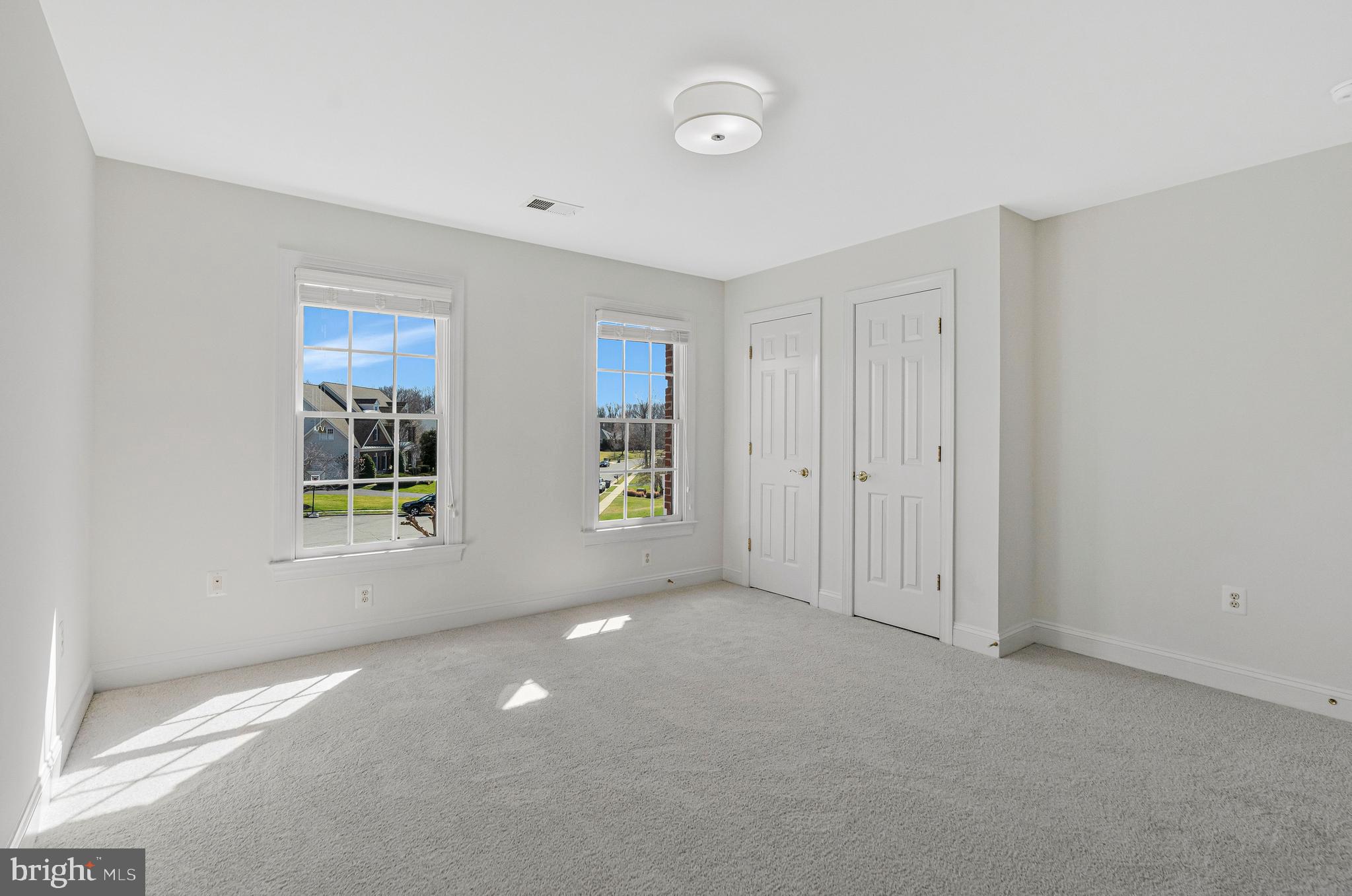 5802 Ridings Manor Place Centreville, VA 20120 - Photo 46 of 86 Bedroom 3 w/ En-Suite Bath