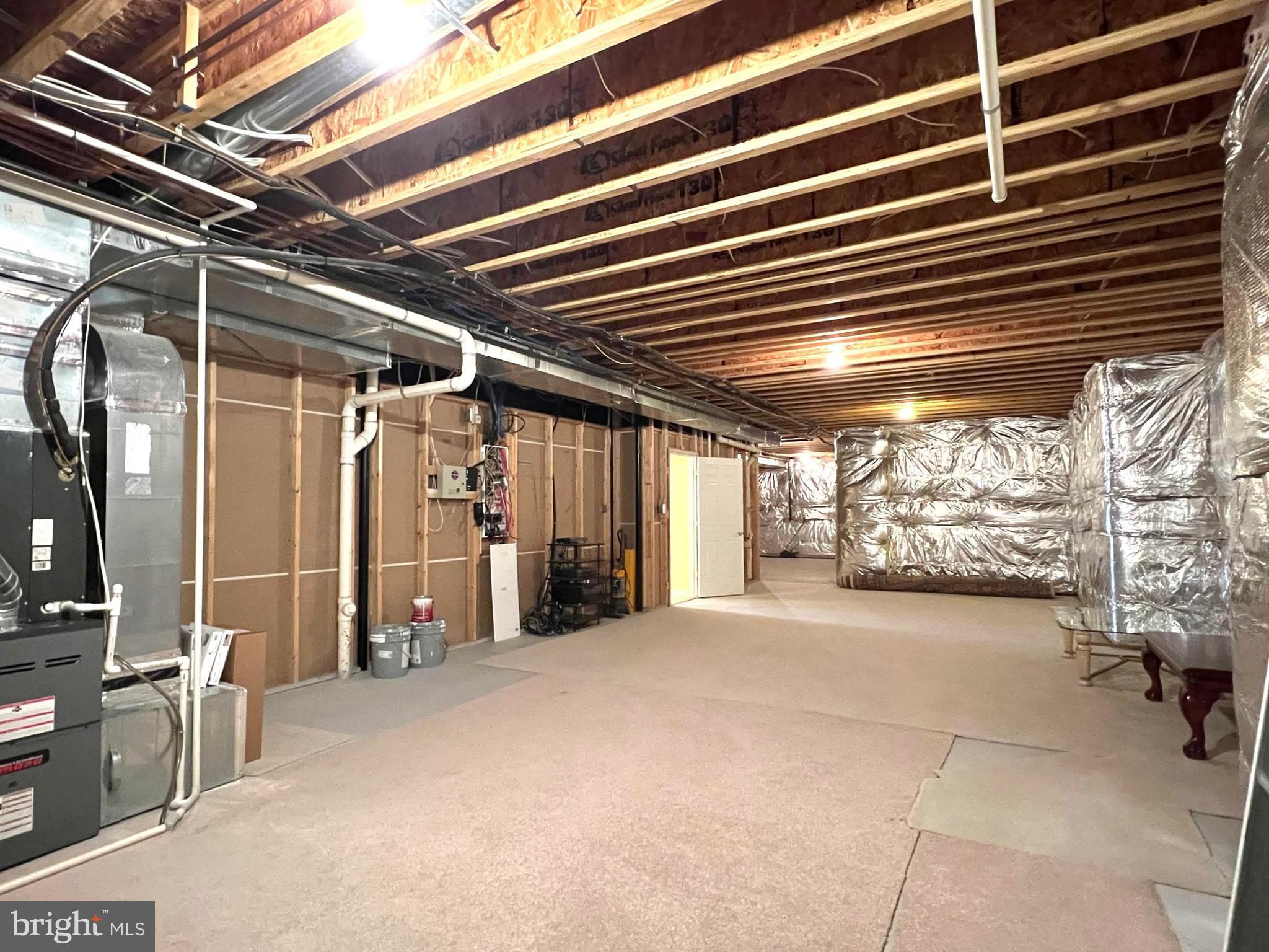 5802 Ridings Manor Place Centreville, VA 20120 - Photo 61 of 86 Spacious Storage