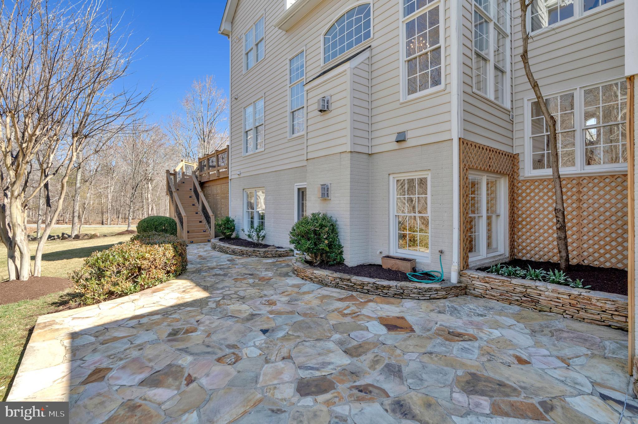 5802 Ridings Manor Place Centreville, VA 20120 - Photo 66 of 86