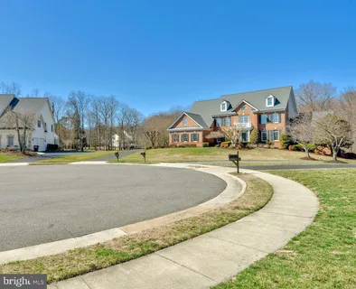 $1,575,000 | 5802 Ridings Manor Place, Centreville, VA 20120