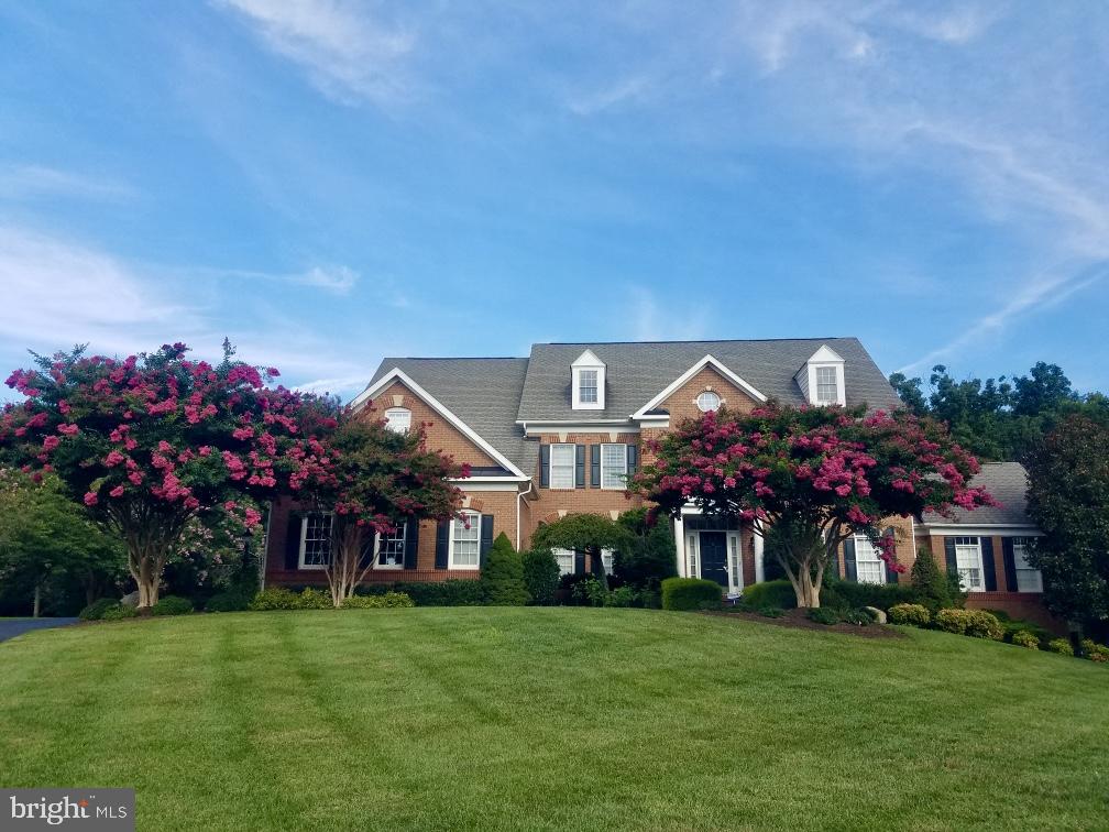 5802 Ridings Manor Place Centreville, VA 20120 - Photo 79 of 86 Blooming Landscape