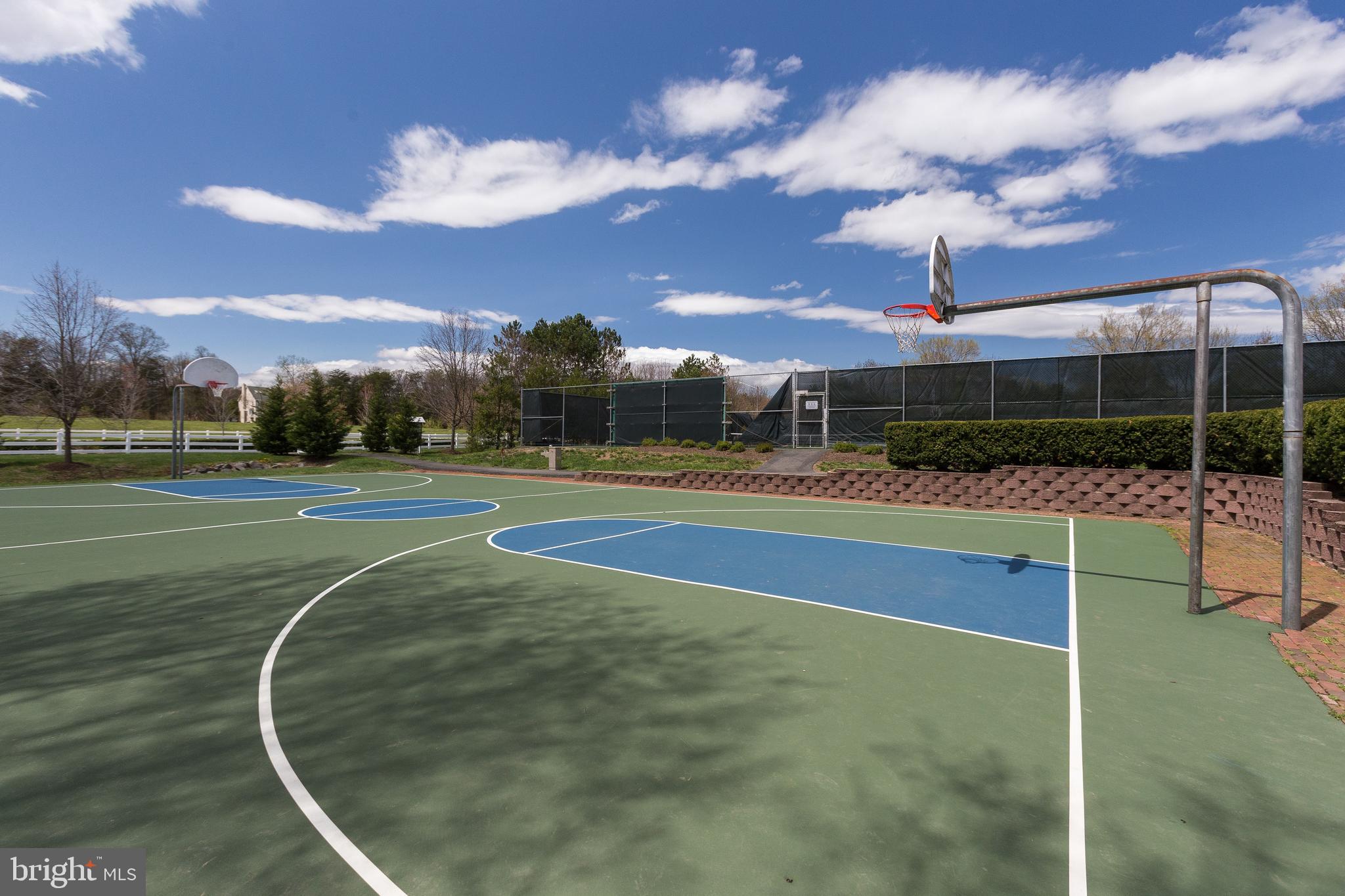 5802 Ridings Manor Place Centreville, VA 20120 - Photo 82 of 86 Tennis Courts