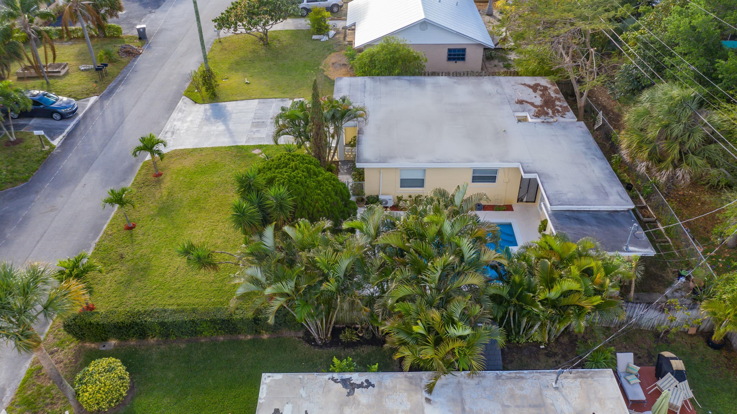 1901 Redbank Road North Palm Beach, FL 33408 - Photo 20 of 23 OVERHEAD RIGHT