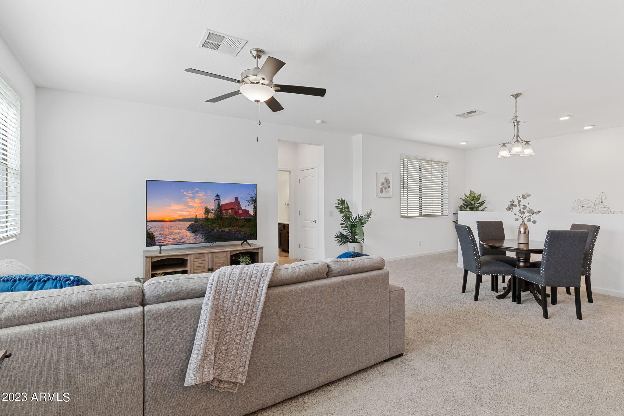 3900 East Baseline Road, Unit 139 Phoenix, AZ 85042 - Photo 9 of 52 12-web-or-mls-DSC02132