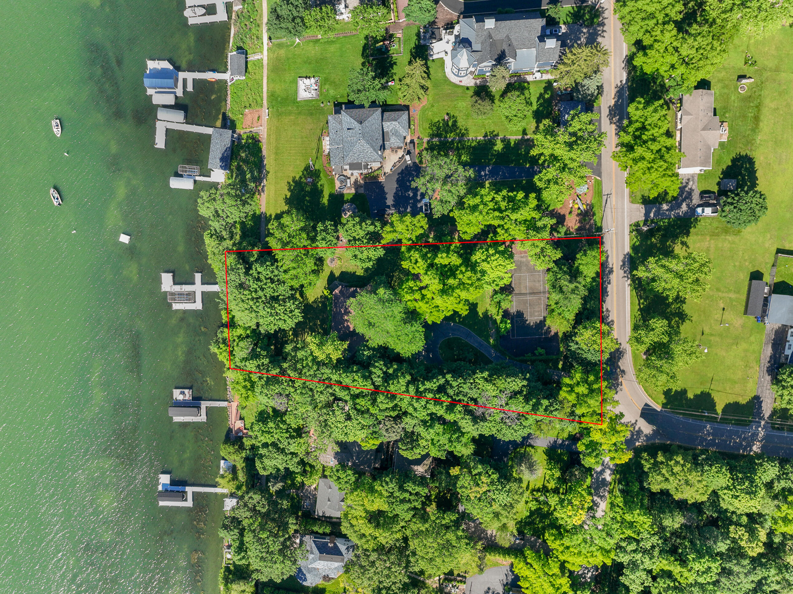 2304 North Shore Drive Delavan, WI 53115 - Photo 104 of 122 2304 N Shore Dr - Summer-12