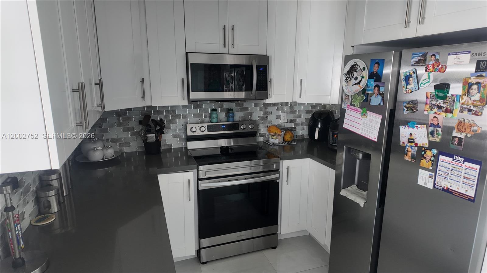 14525 Southwest 297th Terrace Homestead, FL 33033 - Photo 12 of 42