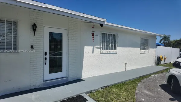 $460,000 | 14525 Southwest 297th Terrace, Homestead, FL 33033