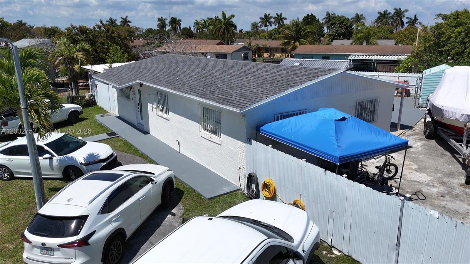 14525 Southwest 297th Terrace Homestead, FL 33033 - Photo 4 of 42