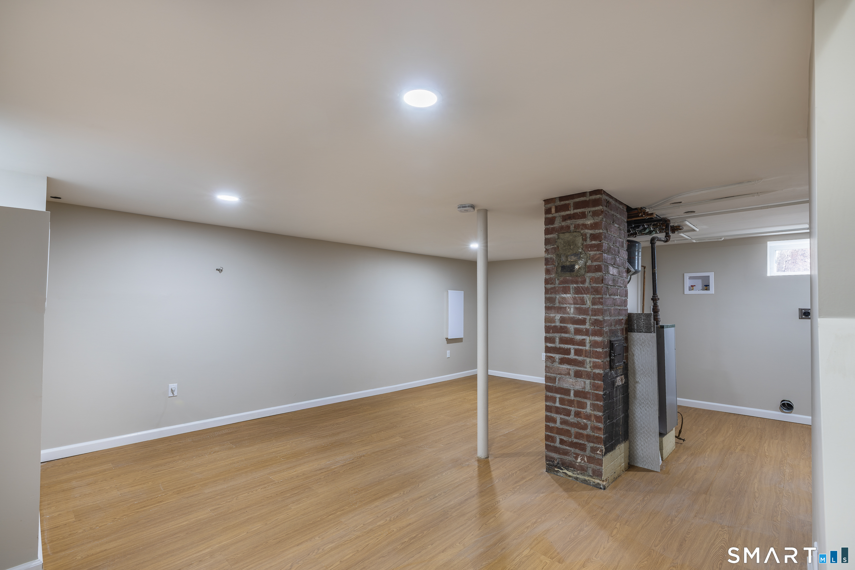 191 Anson Street Stratford, CT 06614 - Photo 16 of 40