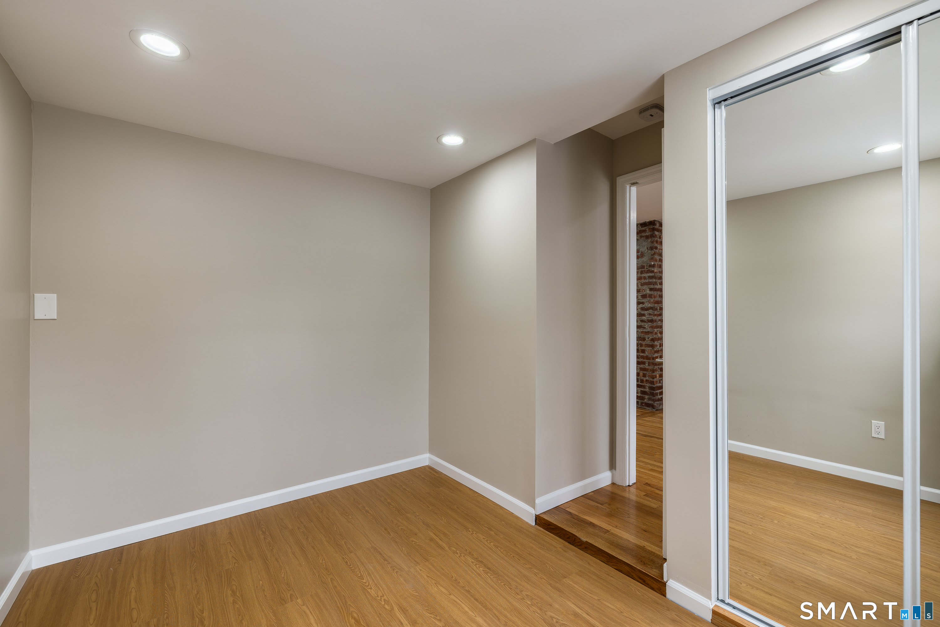 191 Anson Street Stratford, CT 06614 - Photo 9 of 40