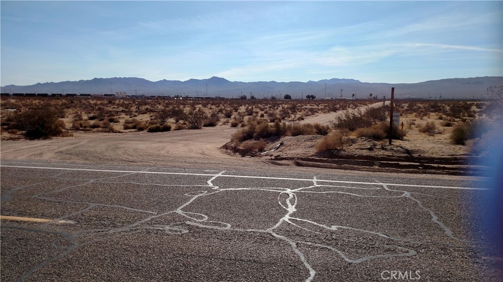 37265 Yermo Road Yermo, CA 92398 - Photo 8 of 12