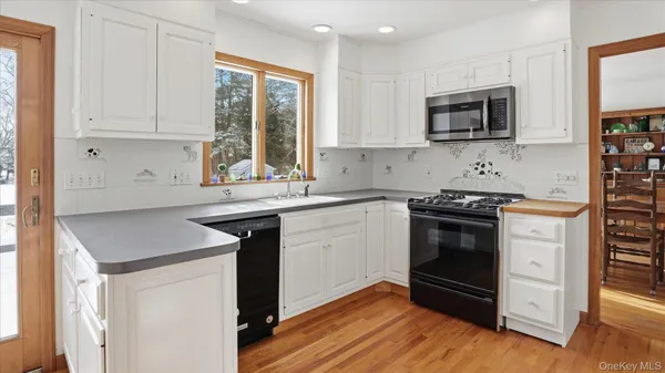 $1,475,000 | 55 Leafy Way, Aquebogue, NY 11901