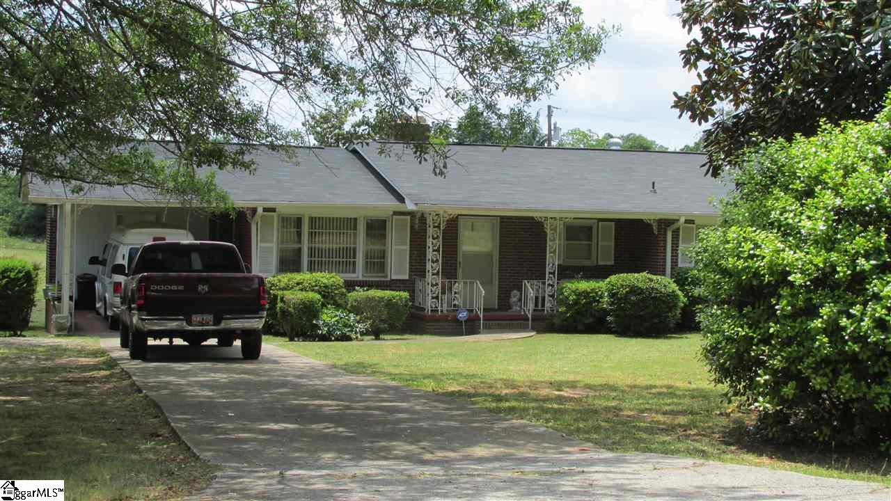 1122 Broadway Lake Road Anderson, SC 29621 - Photo 1 of 13 Gallery Image 1